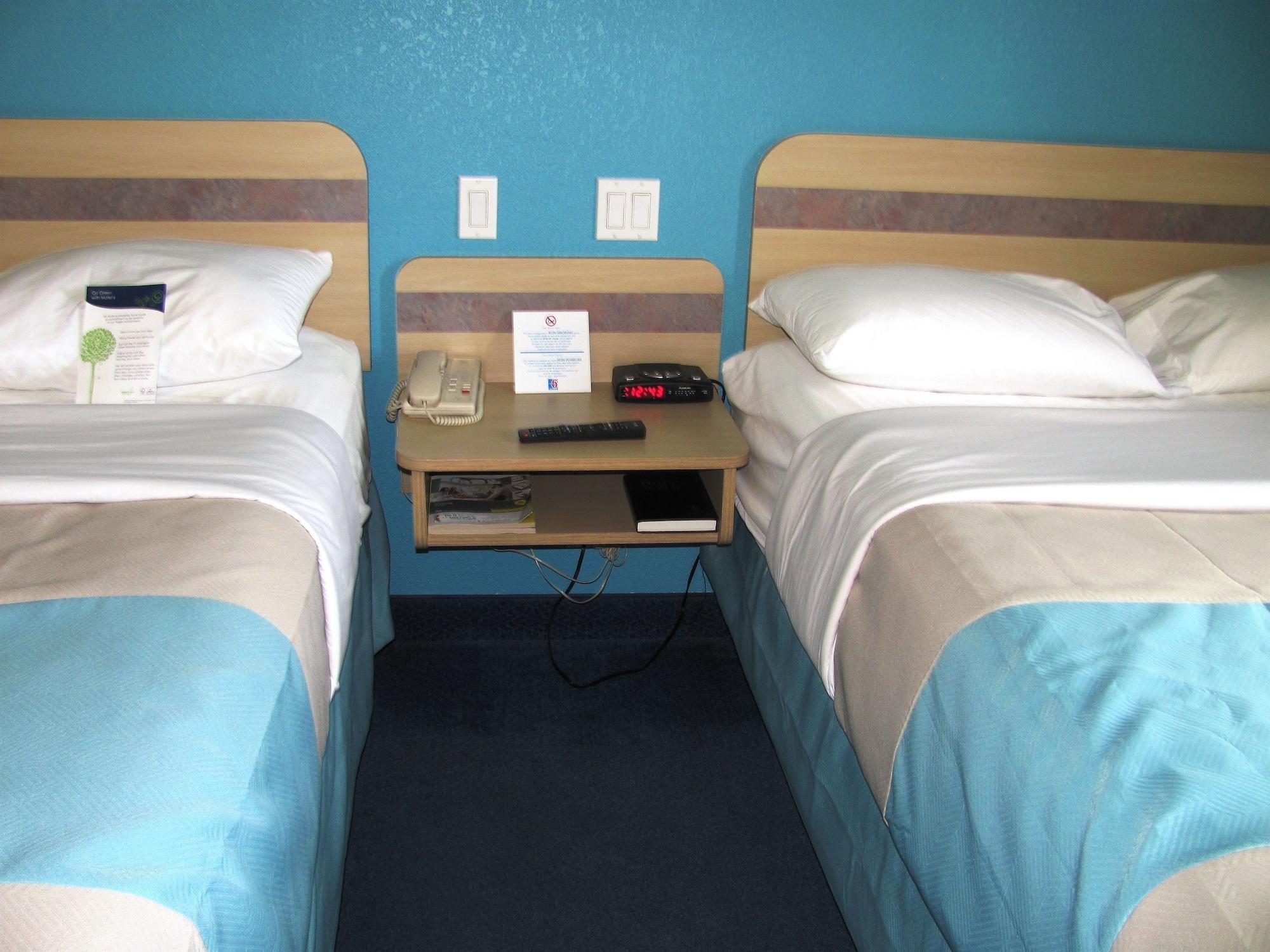 Motel 6-Huntsville, On Экстерьер фото